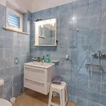 Lovely With Jacuzzi Casa vacanze