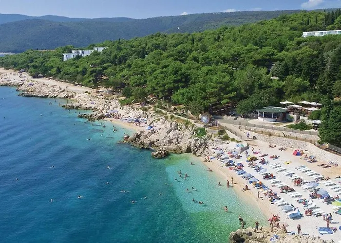 펜션 Lovely With Jacuzzi Veligolji