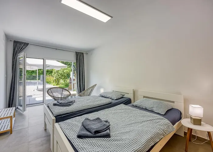 Lovely With Jacuzzi Veligolji